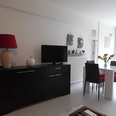 T2 Elegant A Canet-plage - Parking Inclus - Fr-1-696-119 Apartment