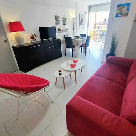 Апартаменты T2 Elegant A Canet-plage - Parking Inclus - Fr-1-696-119